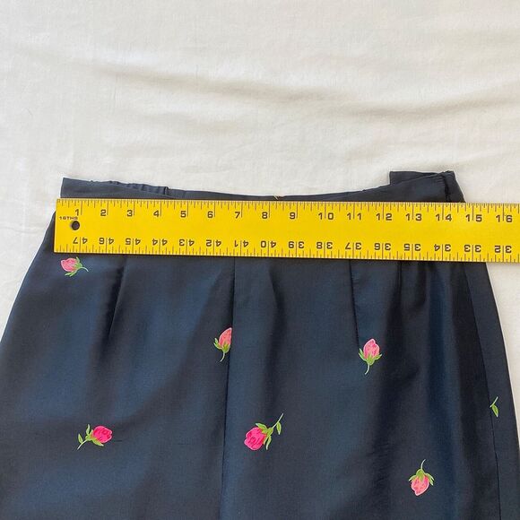 Talbots Silk Ankle Pants Floral Roses Lined Black Womens 8 Bloomcore - Picture 7 of 10